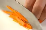 本格キャロットラペ 野菜ひとつで簡単の下準備1