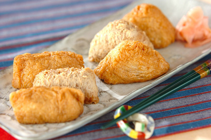 チリメンジャコ入り稲荷寿司