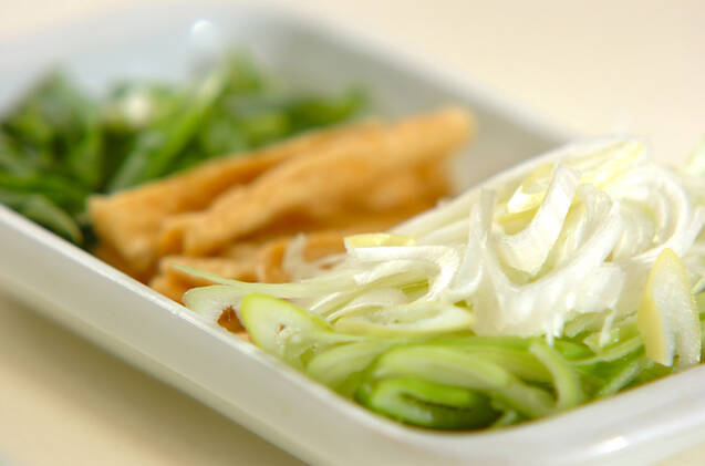 カレー南蛮汁の作り方の手順1