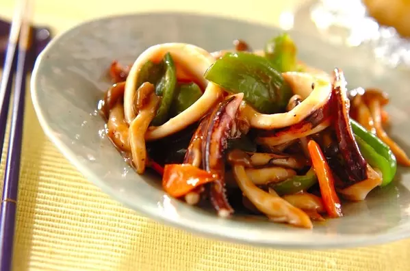 イカのオイスター炒め