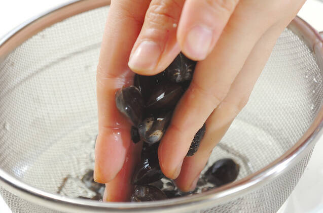 シジミのみそ汁の作り方の手順1
