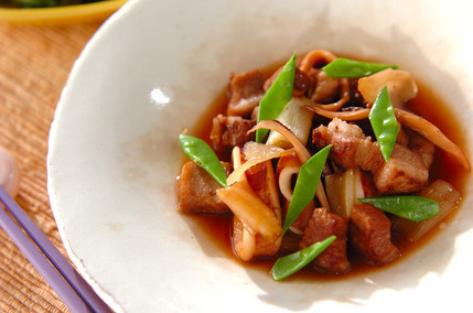 豚バラとイカ煮