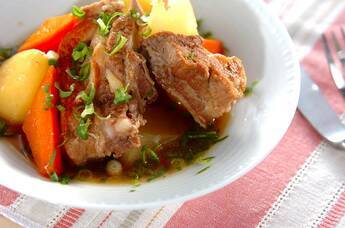 スペアリブの煮物