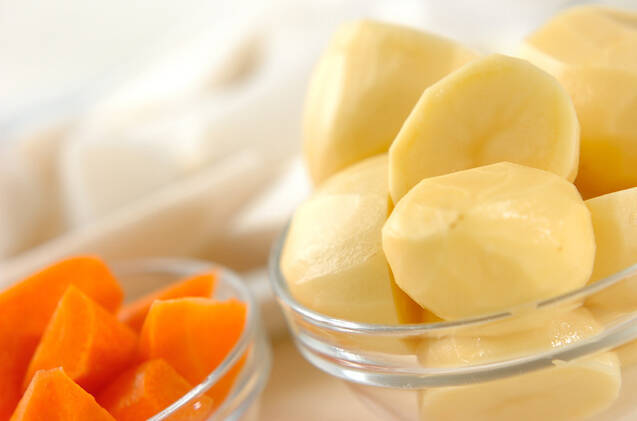 スペアリブの煮物の作り方の手順1