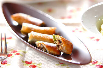 オイルサーディンのミニ春巻き