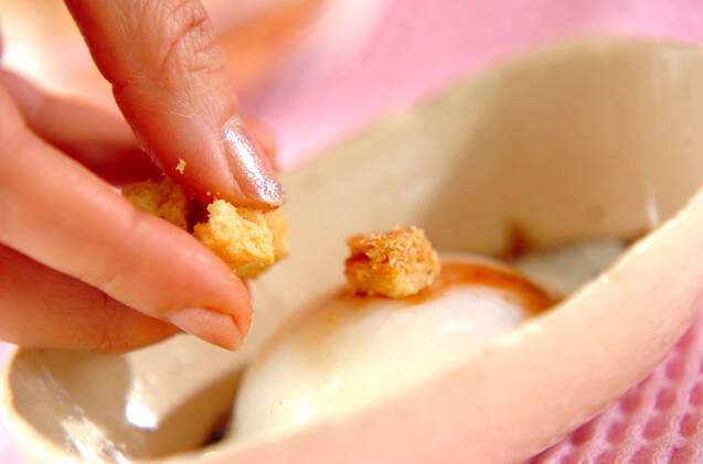 温泉卵のバルサミコがけの作り方の手順2