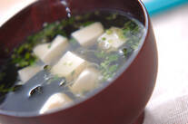 ワカメのお吸い物