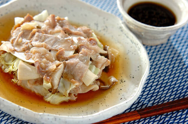 豚とキャベツの蒸し煮
