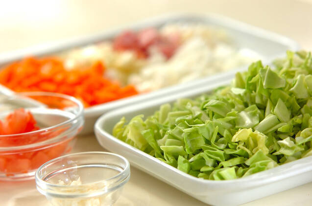 春キャベツを使ったピストスープの作り方の手順1