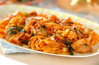 スタミナ豚キムうどん