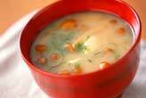 ナメコと納豆のみそ汁