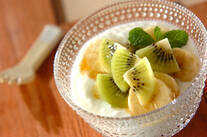 フルーツヨーグルト