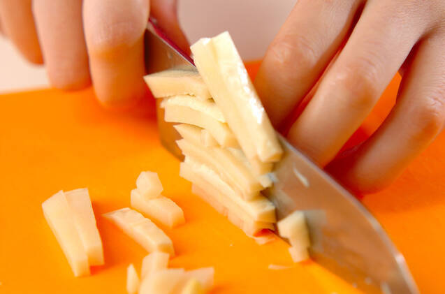 タケノコのヘルシースープの作り方の手順1