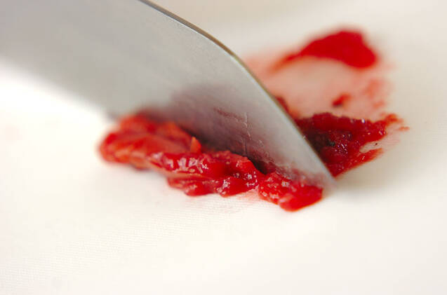 カブと大葉の梅肉和えの作り方の手順3