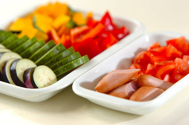 夏野菜たっぷり！ラタトゥイユ風トマトスープの作り方の手順1