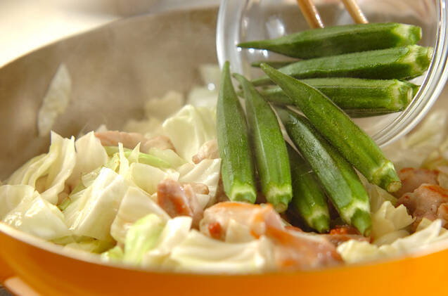 鶏とオクラのおかか炒めの作り方の手順5