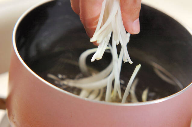 麩と豆腐のみそ汁の作り方の手順4