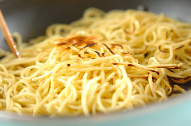 海鮮塩焼きそばの黒酢がけの作り方の手順5