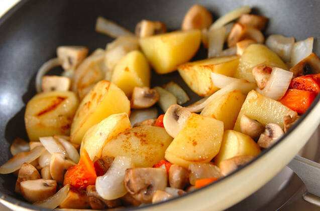 チキンソテー・クリームソースの作り方の手順7