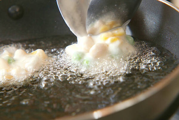 大豆のかき揚げの作り方の手順3