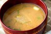 おいもと大根のみそ汁