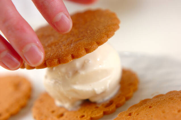 クッキーアイスサンドの作り方の手順10