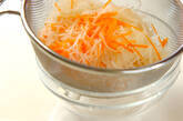 せん切りジャガイモの酢の物の作り方4