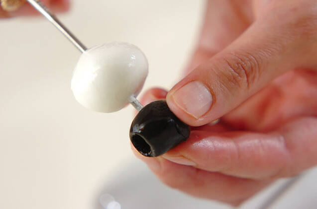 チキンのケイパーソテーの作り方の手順2