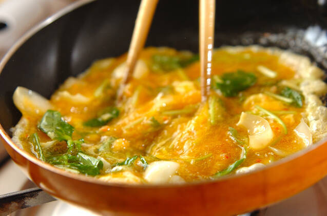 ユリネとカニのオムレツの作り方の手順4