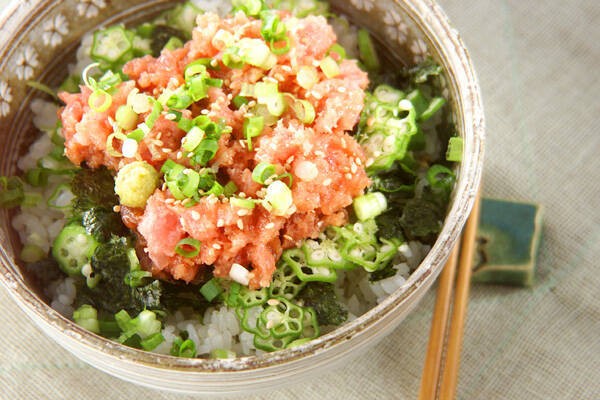 マグロたたき丼