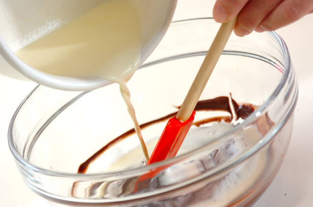 デコ盛りチョコケーキの作り方の手順8