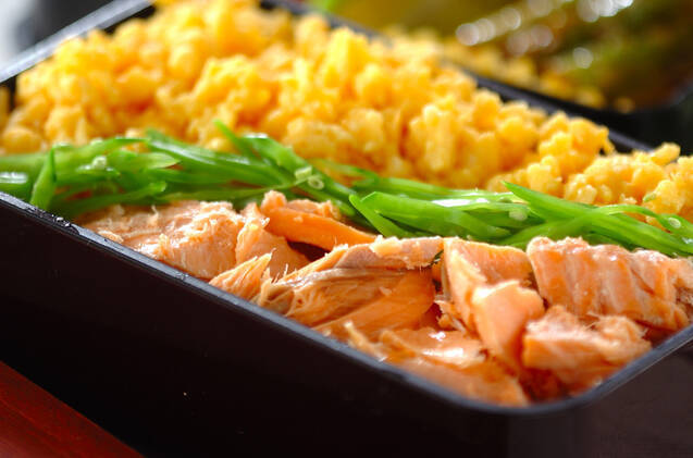 鮭と卵のそぼろご飯