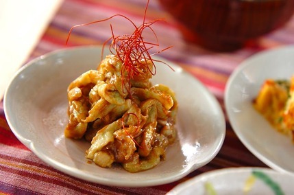 ナスの練りゴマ和え