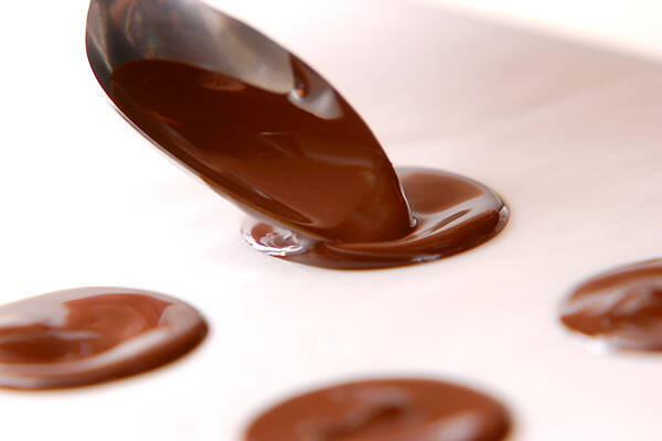 テンパリングいらずのチョコの作り方の手順2