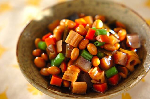 水煮大豆の煮物