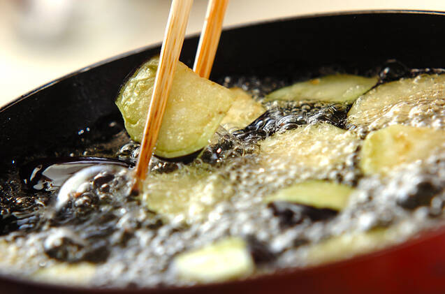 ナスと厚揚げのみそ炒めの作り方の手順8