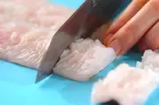 料亭の味！ハモの天ぷらの下準備1