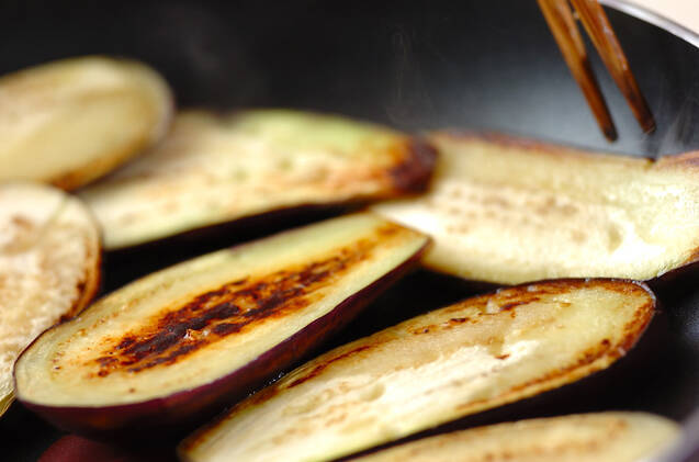 ナスの重ねミートソース焼きの作り方の手順3