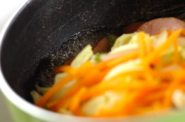 春キャベツの具だくさんカレースープの作り方の手順5