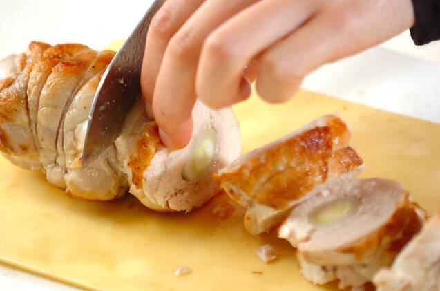 チキンのロール焼きの作り方の手順9