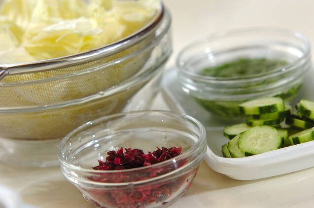 キャベツのもみ漬けの作り方の手順1