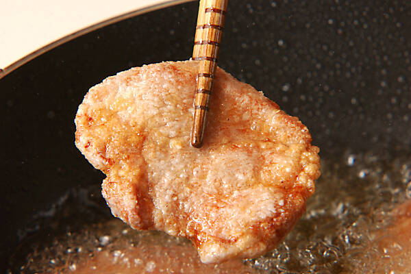 豚肉の竜田揚げの作り方の手順2