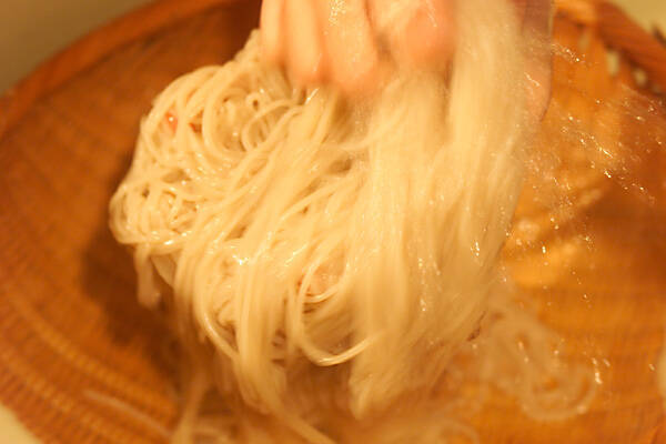 ハーブとタコのビビン冷麺の作り方の手順4