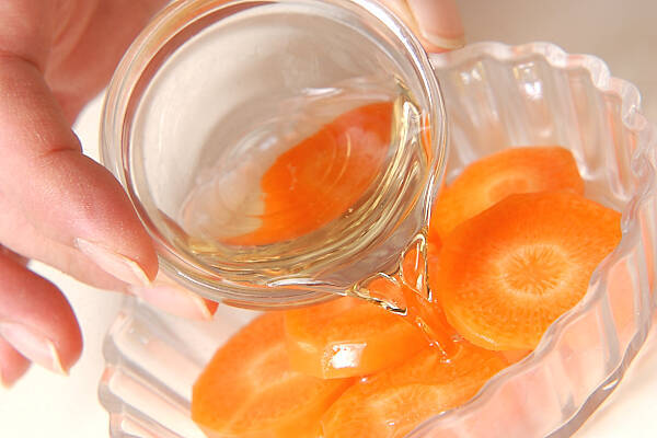 ニンジンの甘酢漬けの作り方の手順2