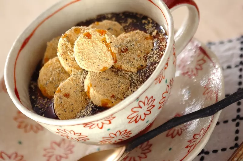 黒ゴマきな粉バナナヨーグルト レシピ 作り方 E レシピ 料理のプロが作る簡単レシピ