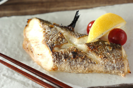 スズキのシンプル塩焼き
