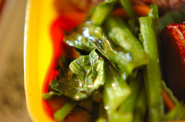 カブの葉ペペロン