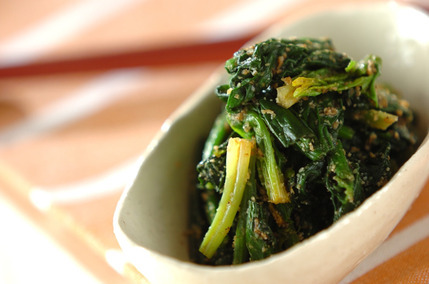 ホウレン草のゴマ和え