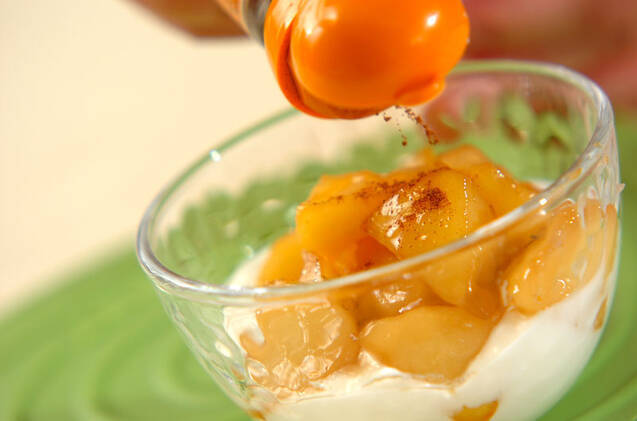 カラメルリンゴのせヨーグルトの作り方の手順4