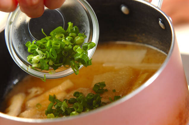 大根のみそ汁の作り方の手順5